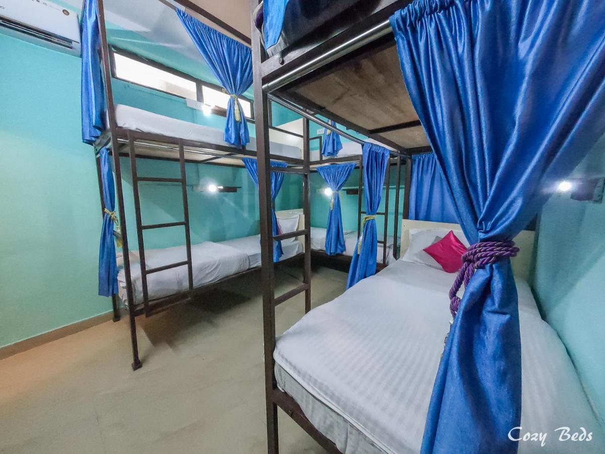 Hostel Cozy Beds Rishīkesh Esterno foto