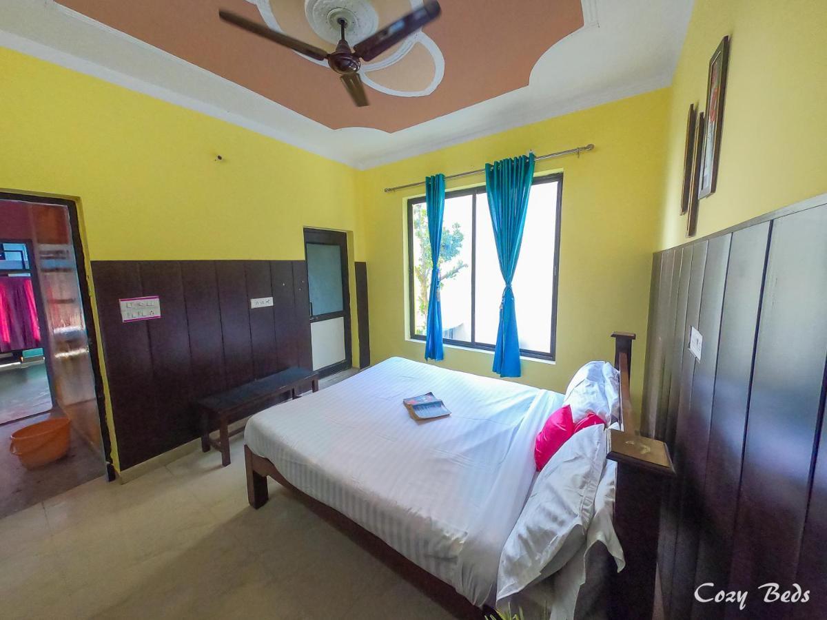 Hostel Cozy Beds Rishīkesh Esterno foto