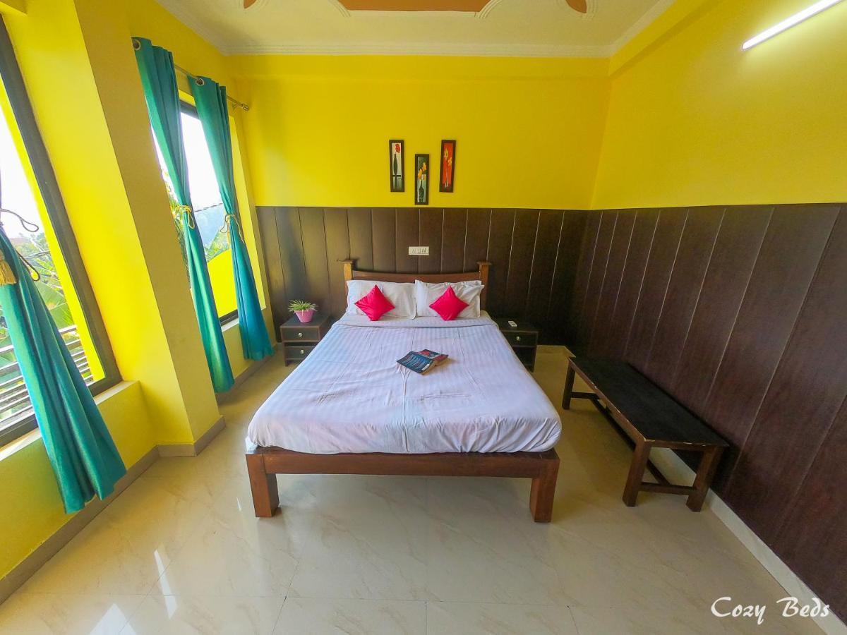 Hostel Cozy Beds Rishīkesh Esterno foto